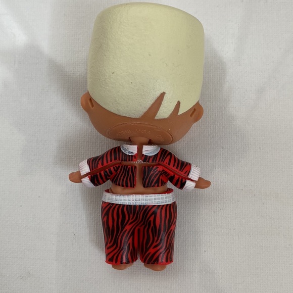 Lot of 5 Dolls:Radical QT Ultra Rare LOL Surprise REMIX Hair Flip,Queen Bee Doll - Picture 9 of 16